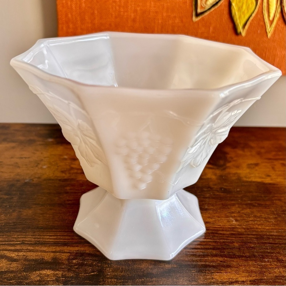 Vintage| White Milk Glass Octagon Shape 60s Pedestal Vase 5”